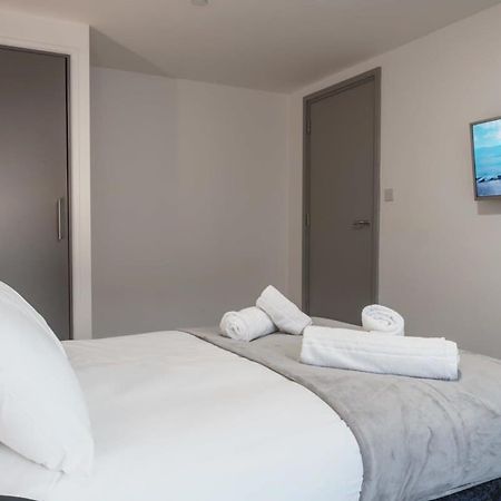 Modern 1 Bed Apartment In Liverpool Centre Bagian luar foto